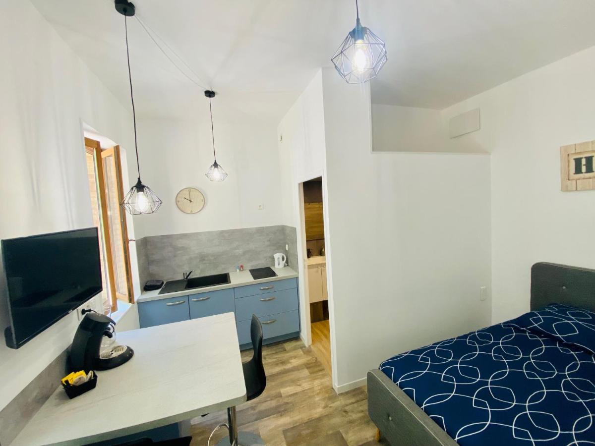 Apartamento Studio neuf bien placé, jardin et parking gratuit Toulouse Exterior foto